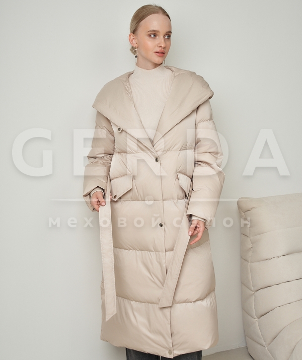 Пуховое пальто с мехом лисы 120 см беж