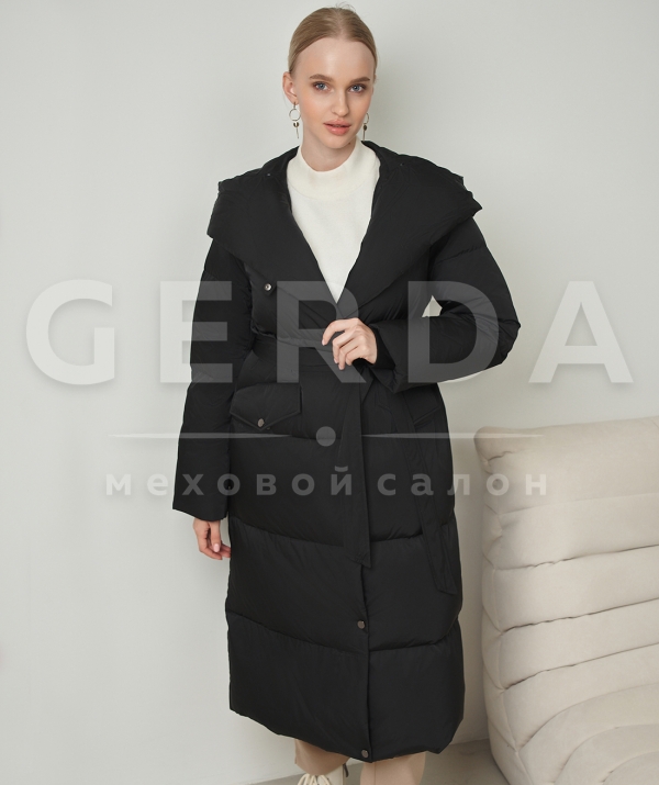 Пуховое пальто с мехом чернобурки 120 см черное